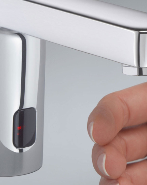 Смеситель для раковины электронный Kludi Zenta 3810505