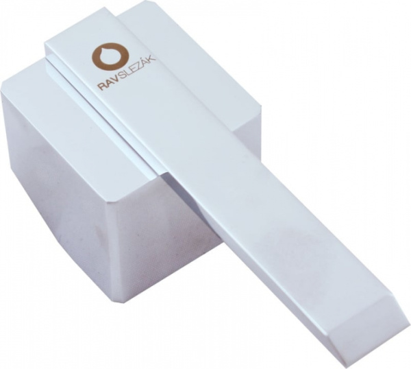 Смеситель для биде с гигиеничским душем Rav Loira  LR147