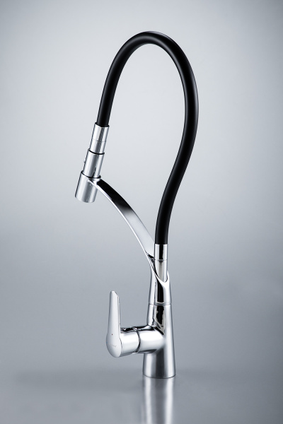 Смеситель для кухни с гибким изливом Bravat F7420453CP