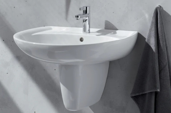 Раковина подвесная (60х49) Geberit Renova 223060000