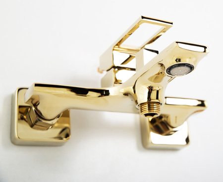 Смеситель для ванны  BelBagno LUCE LUC-VAS-ORO