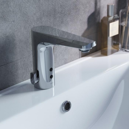 Смеситель для умывальника Iddis Pulse, сенсорный (PULSBS3i86)