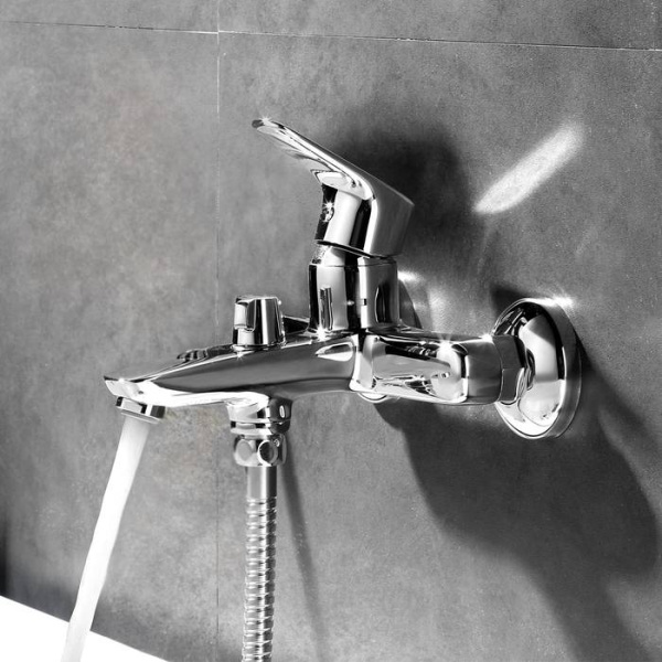 Смеситель для ванны IDDIS Zodiac (ZODSB02i02WA)