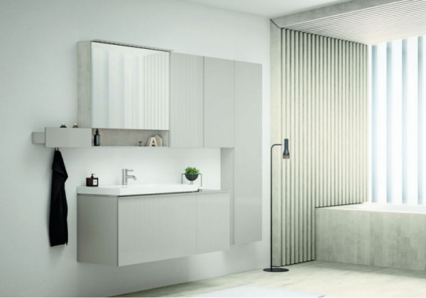 Шкафчик зеркальный 2 дверцы распашные Geberit Acanto 500.646.00.2