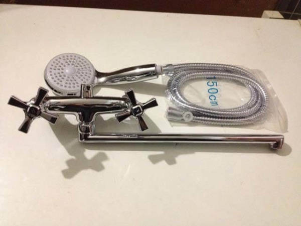 Смеситель для ванны Lemark Benefit (LM2512C)