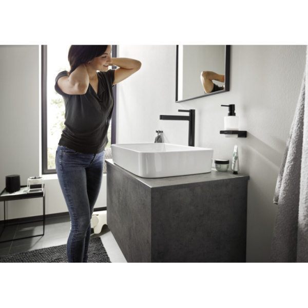 Диспенсер для жидкого мыла Hansgrohe AddStoris 41745670, матовый черный