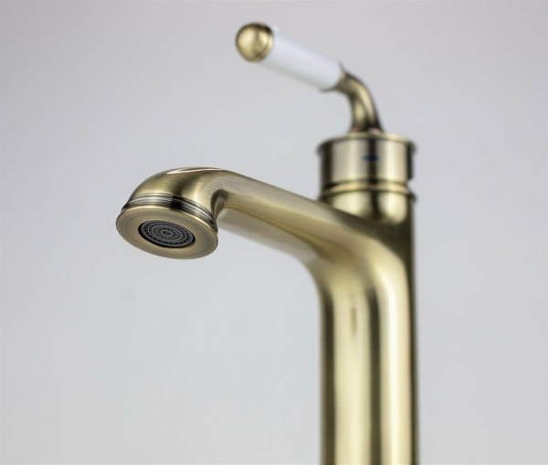 Смеситель для раковин ESKO PRAGUE PG 26