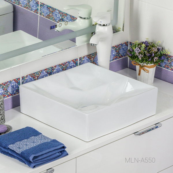 Раковина накладная (40х40) Melana A550-805