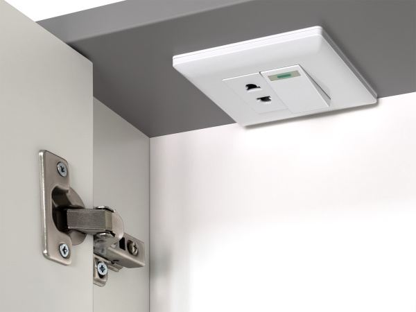 Зеркальный шкаф (88х80) Brevita Balaton 90 левый  BAL-04090-01-01Л