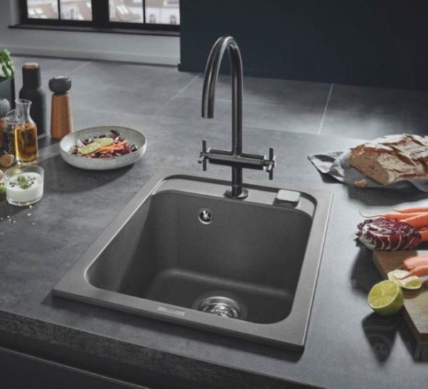 Смеситель для кухонной мойки Grohe Atrio New 30362 AL0 (30362AL0) темный графит матовый Смеситель для кухонной мойки Grohe Atrio New 30362 AL0 (30362AL0) темный графит матовый