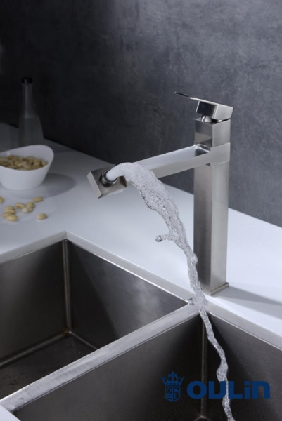 Смеситель для кухни Oulin OL-8015