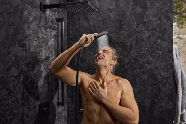 Ручной душ Hansgrohe Pulsify E 100 1jet EcoSmart+ 24321670 черный матовый