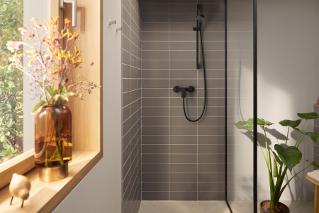 Смеситель для душа однорычажный Hansgrohe Rebris E 72650670 черный матовый