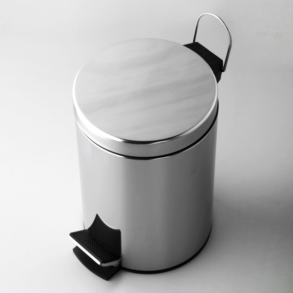 Мусорное ведро 12л WasserKRAFT K-612