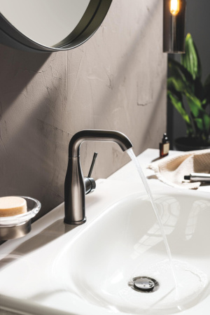 Смеситель для раковины однорычажный Grohe Essence 24173 AL1 (24173AL1) темный графит матовый