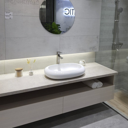 Раковина накладная (63х42) Melana 7042-805