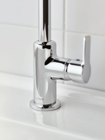 Смеситель для раковины Kludi Pure&Easy 370240565