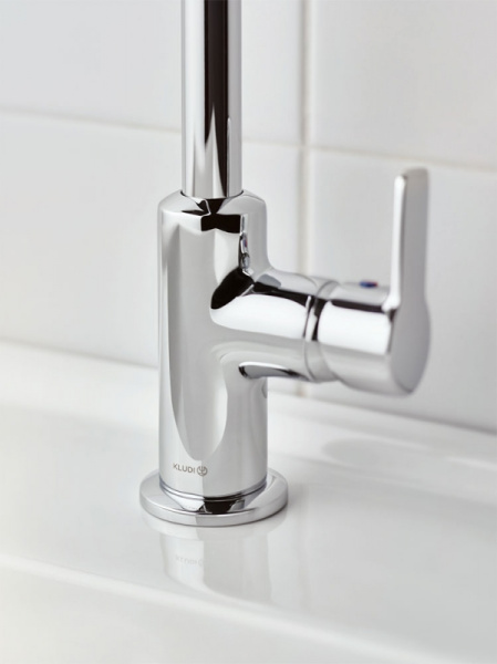 Смеситель для раковины Kludi Pure&Easy 370240565