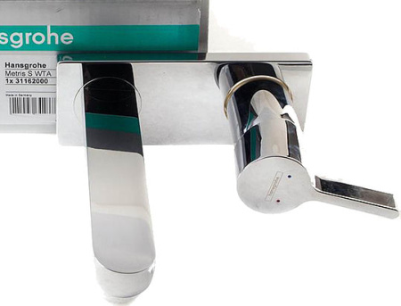 Смеситель для раковины Hansgrohe Metris S 31162000