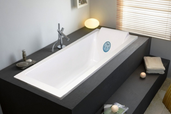 Ванна из литьевого мрамора Marmo Bagno Ницца (180x80) MB-NP180-80 с подголовником