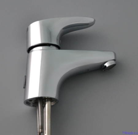 Cмеситель для умывальника Oras Vega 1804