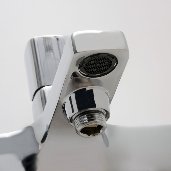 Смеситель для ванны  WasserKRAFT Naab 8601 Смеситель для ванны  WasserKRAFT Naab 8601