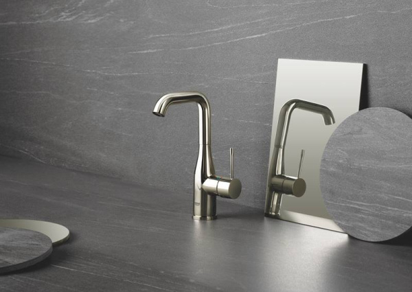 Смеситель однорычажный для раковины Grohe Essence New 32628 BE1 (32628BE1) никель глянец
