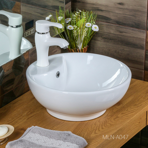 Раковина накладная (45х45) Melana A047-803