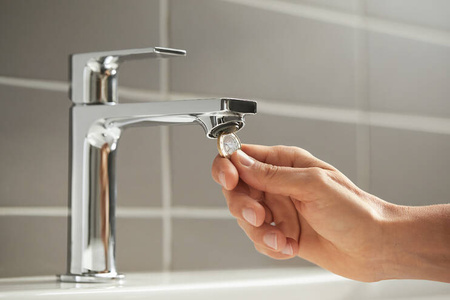 Смеситель для раковины Hansgrohe Rebris E 72589000, хром глянцевый 