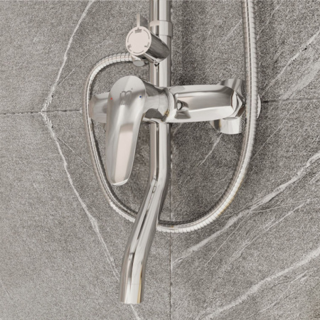 Смеситель с верхним душем Milardo Simp (SIMSB1FM06)