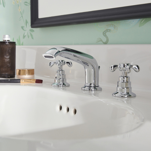 Смеситель для раковины Jacob Delafon Cleo 1889 E24306-CP