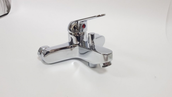 Смеситель для ванны с душевым гарнитуром Vidima Fine BA388AA