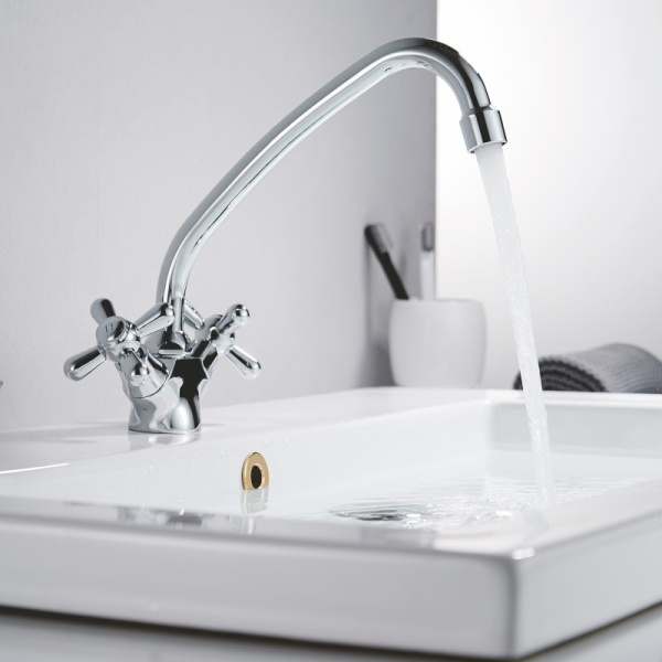 Смеситель для кухни Cron CN4725