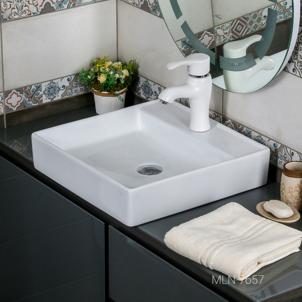 Раковина накладная (44х45) Melana 7657-805