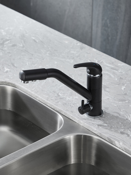 Смеситель для кухни с подключением к фильтру  Paulmark Hessen He213017-418