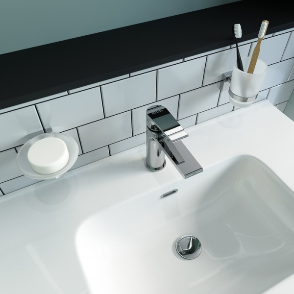 Подстаканник одинарный IDDIS Edifice матовое стекло латунь (EDIMBG1i45)