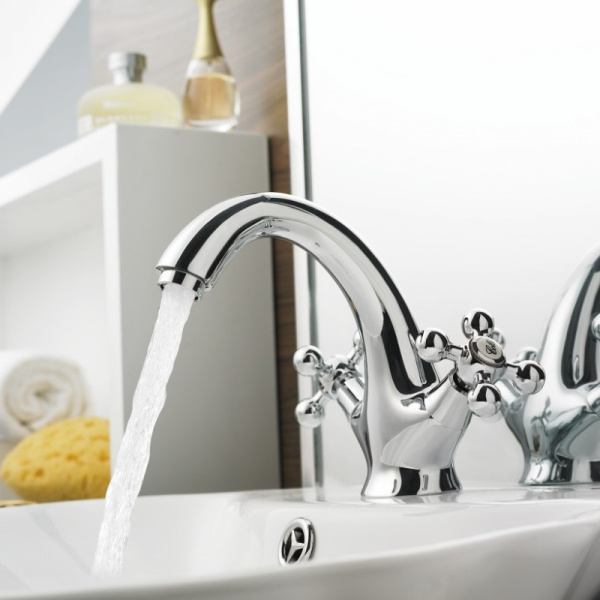 Смеситель для раковины Haiba HB1019 Смеситель для раковины Haiba HB1019