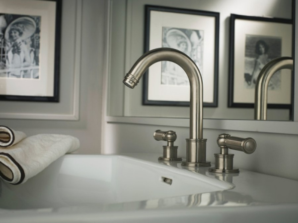 Смеситель для раковины на 3 отверстия Bossini Liberty Z001302.030