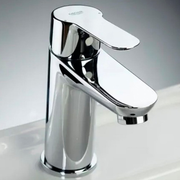 Смеситель однорычажный для раковины Grohe BauEdge 23329 000 (23329000) хром