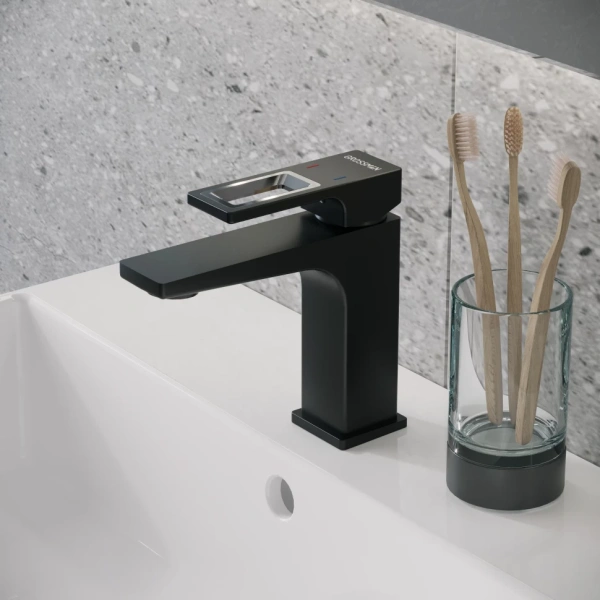 Смеситель для раковины Grossman Pragma 510.K35.03.210 черный матовый Смеситель для раковины Grossman Pragma 510.K35.03.210 черный матовый