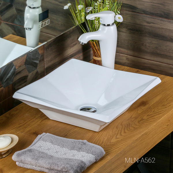 Раковина накладная (42х42) Melana A562-805