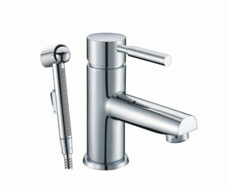 Смеситель для умывальника с гигиенической лейкой WasserKRAFT Main 4108