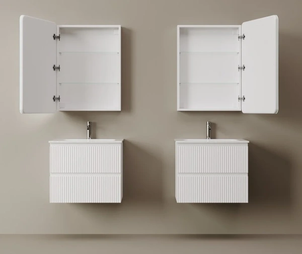 Зеркало-шкаф с подсветкой Sancos  Diva (60х80) DIV600