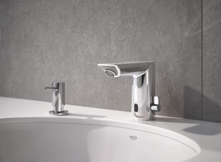 Смеситель для раковины cенсорный Grohe Bau Cosmopolitan E 36451 000 (36451000) хром
