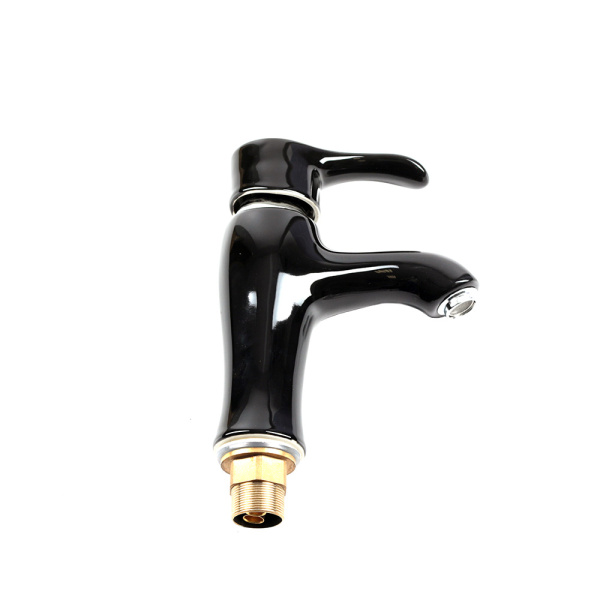 Смеситель для раковины Melana F-002CBK