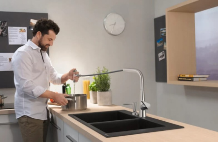 Смеситель для кухни с выдвижным изливом Hansgrohe Talis Select M51 1jet 72822000 хром
