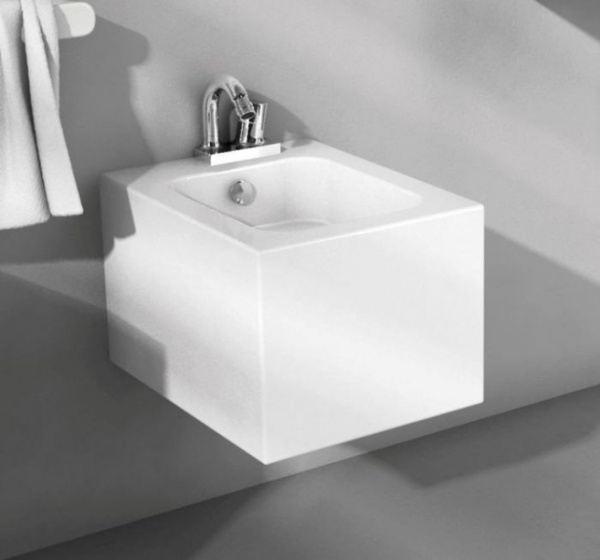 Биде подвесное ArtCeram Block BKB001 01;00 (L6750)